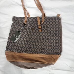 Myra Bag Honey Bee Print Tote Bag